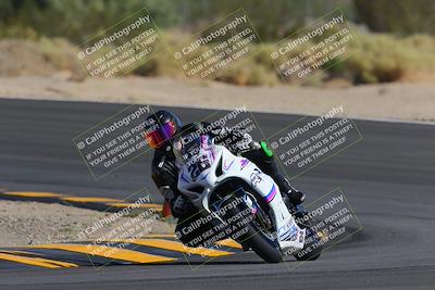 media/Oct-08-2022-SoCal Trackdays (Sat) [[1fc3beec89]]/Turn 10 (945am)/